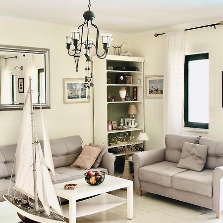 Apartment Tri Kiparisa Tivat Exterior foto